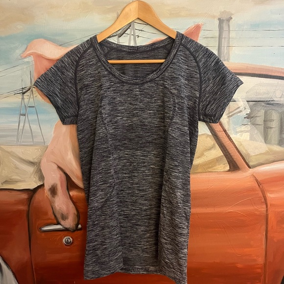 lululemon athletica Tops - Lululemon Run Swiftly Tech Short Sleeve Crew